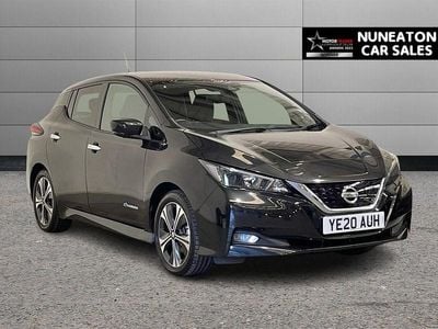 Begagnad Nissan Leaf N-Connecta 110 kW (150 HK) 2020 Svart Halvkombi