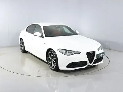 Used Alfa Romeo Giulia Veloce 280 HP (205 kW) 2021 White Sedan