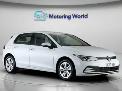 Used VW Golf VIII S 131 HP (96 kW) 2023 White Hatchback