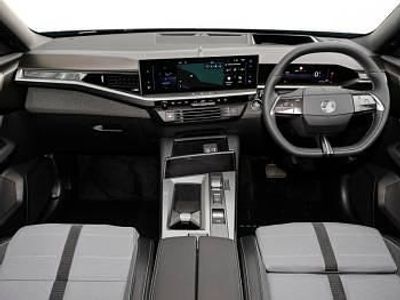 Black New 2025 Vauxhall Grandland X Ultimate SUV | £31,998 (Expensive)