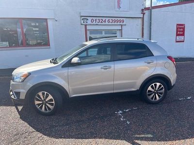 Used Ssangyong (KGM) Korando 175 HP (128 kW) 2015 White Estate
