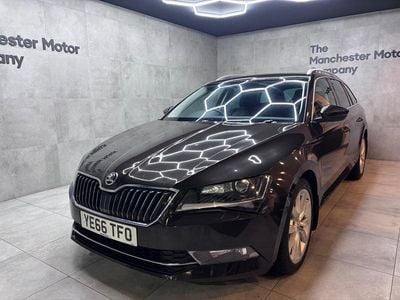 Used Skoda Superb SE L Executive 190 HP (139 kW) 2016 Brown Estate