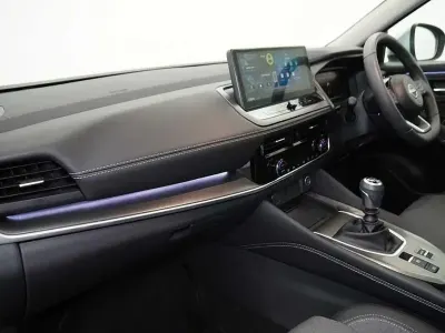 Used Nissan Qashqai N-Connecta 138 HP (101 kW) 2025 Silver SUV