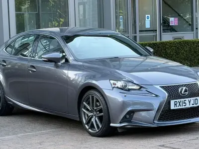 Gebraucht Lexus IS300h Sport Line 223 PS (164 kW) 2015 Grau Limousine