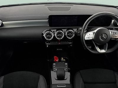Mercedes A200