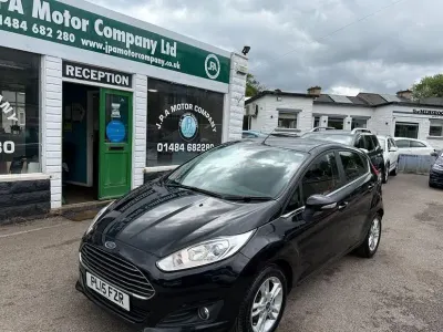Used Ford Fiesta Zetec 75 HP (55 kW) 2015 Black Hatchback