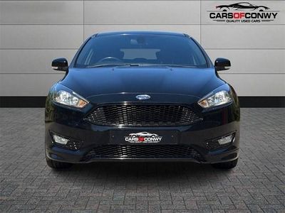 Usado Ford Focus ST-Line X 120 HP (88 kW) 2018 Preto Citadino