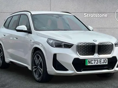 Begagnad BMW iX1 M Sport 227 kW (309 HK) 2024 Vit SUV