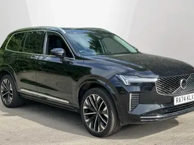 Used Volvo XC90 Ultra 250 HP (183 kW) 2025 Black SUV