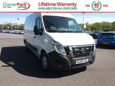 Used Nissan NV400 Tekna 135 HP (99 kW) 2020 White Van
