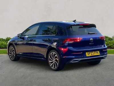 Used VW Golf VIII Edition 130 HP (95 kW) 2023 Blue Hatchback