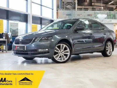Używany Skoda Octavia SE L 115 KM (84 kW) 2020 Szary Hatchback