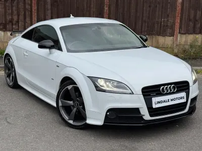 Used Audi TT Black Edition 184 HP (135 kW) 2014 White Coupe