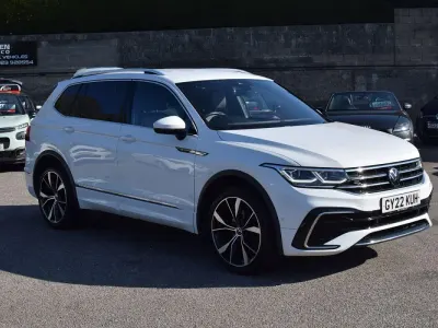 Used VW Tiguan Allspace R-line 150 HP (110 kW) 2022 White SUV