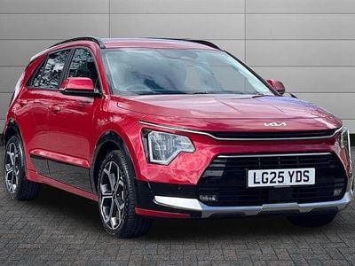 Used Kia Niro 127 HP (93 kW) 2025 Red SUV