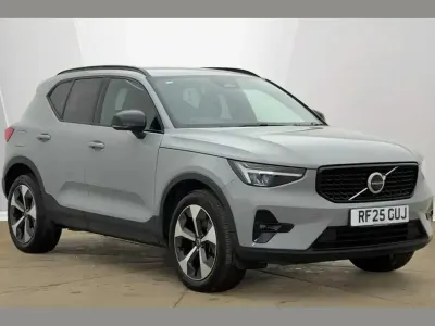 Used Volvo XC40 Plus 194 HP (142 kW) 2025 Grey SUV