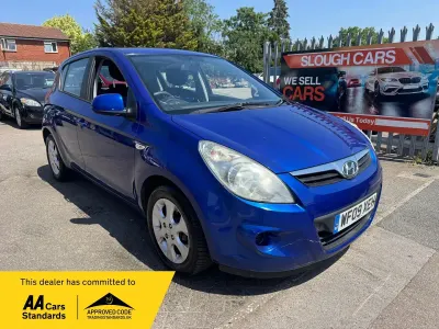 Used Hyundai i20 Comfort 101 HP (74 kW) 2009 Blue Hatchback