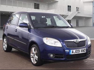 Used Skoda Fabia 86 HP (63 kW) 2009 Blue Hatchback