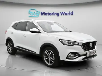 Used MG HS Exclusive 160 HP (117 kW) 2023 White SUV