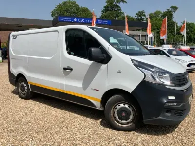 Used Fiat Talento 95 HP (69 kW) 2017 White MPV
