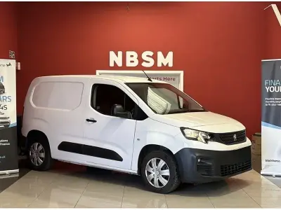 Used Peugeot Partner 131 HP (96 kW) 2020 White MPV