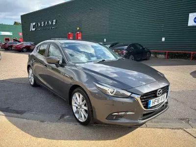 Used Mazda 3 Inclusive 120 HP (88 kW) 2018 Grey Hatchback