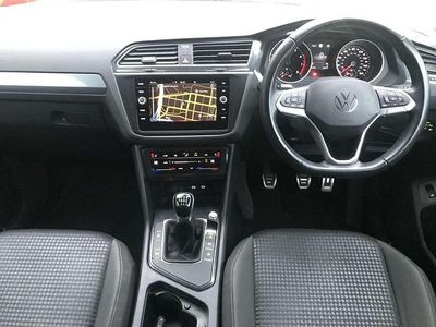Used VW Tiguan Active 147 HP (108 kW) 2022 Grey SUV