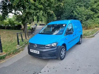 Used VW Caddy Maxi Startline 102 HP (75 kW) 2016 Blue MPV