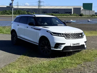 Used Land Rover Range Rover Velar SE Dynamic 240 HP (176 kW) 2019 White SUV