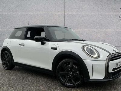 Used Mini Cooper Hatch 134 HP (98 kW) 2023 White Hatchback