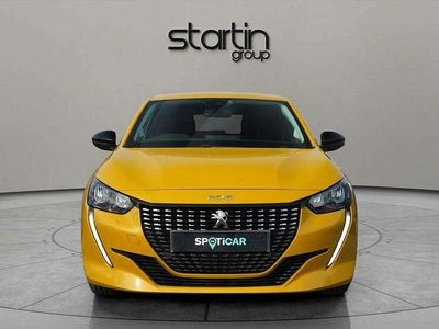 Used Peugeot 208 Active+ 74 HP (54 kW) 2023 Yellow Hatchback