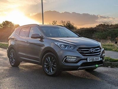 Silver Used 2016 Hyundai Santa Fe Premium SUV | £8,500 (A bit pricey)