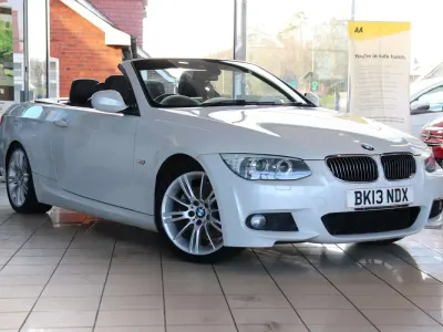 Begagnad BMW 330 Cabriolet M Sport 2013 Vit Cab