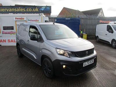Grey Used 2022 Peugeot Partner Premium MPV | £8,990 (A bit pricey)
