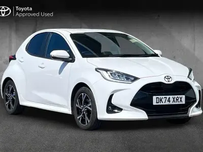 Used Toyota Yaris Design 116 HP (85 kW) 2024 White Hatchback