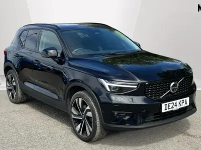 Usado Volvo XC40 Ultimate 197 CV (144 kW) 2024 Negro SUV
