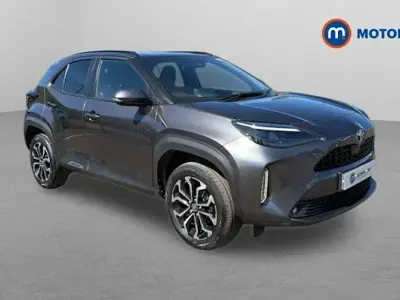 Second-hand Toyota Yaris Hybrid Design 116 CP (85 kW) 2026 Break