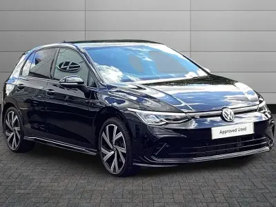 Used VW Golf VIII R-line 150 HP (110 kW) 2024 Black Hatchback