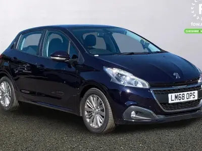 Używany Peugeot 208 Signature Sky 82 KM (60 kW) 2019 Niebieski Hatchback