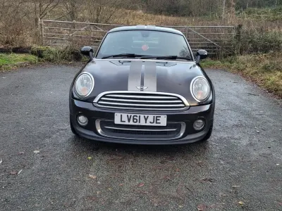 Używany Mini Cooper Coupé 120 KM (88 kW) 2011 Czarny Coupe