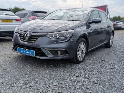 Used Renault Mégane Dynamique 110 HP (80 kW) 2018 Grey Hatchback