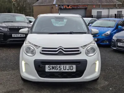 Used Citroën C1 Feel 68 HP (50 kW) 2015 White Hatchback