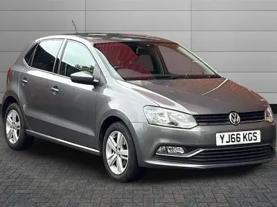 Używany VW Polo Match 90 KM (66 kW) 2017 Szary Hatchback