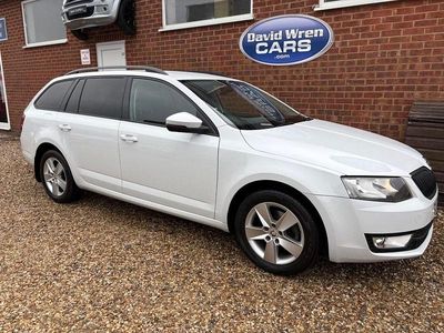 Used Skoda Octavia SE 150 HP (110 kW) 2017 White Estate