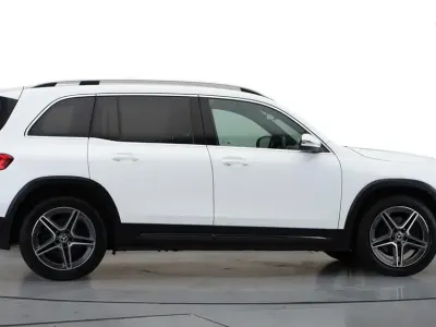 Used Mercedes GLB200 AMG line 2022 White SUV