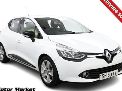 Used Renault Clio IV Dynamique 75 HP (55 kW) 2016 White Hatchback