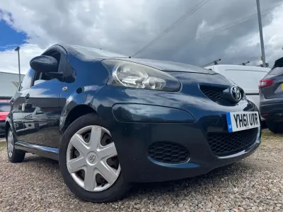 Used Toyota Aygo 2011 Green Hatchback