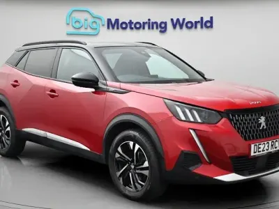 Used Peugeot 2008 GT 131 HP (96 kW) 2023 Red SUV