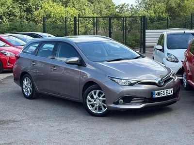 Toyota Auris Hybrid