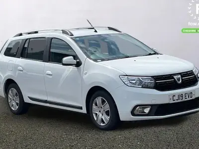 Used Dacia Logan MCV Comfort 95 HP (69 kW) 2019 White Estate
